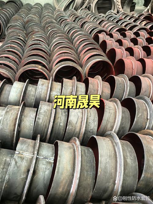 在建筑工程中,防水套管作为管道穿越墙体或楼板时的重要防水措施,其